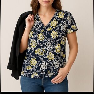 Vera Rose Women’s Large Navy Yellow Floral Print Short Sleeve V-Neck Blouse Top